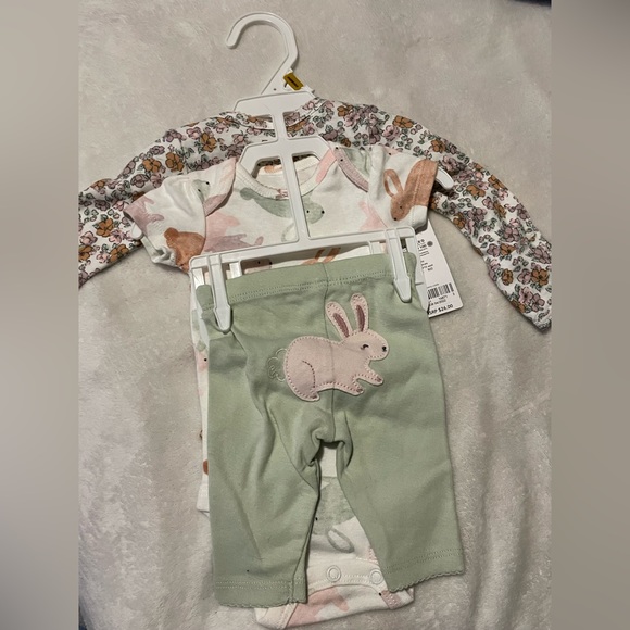 Newborn baby girl clothing - Picture 1 of 6